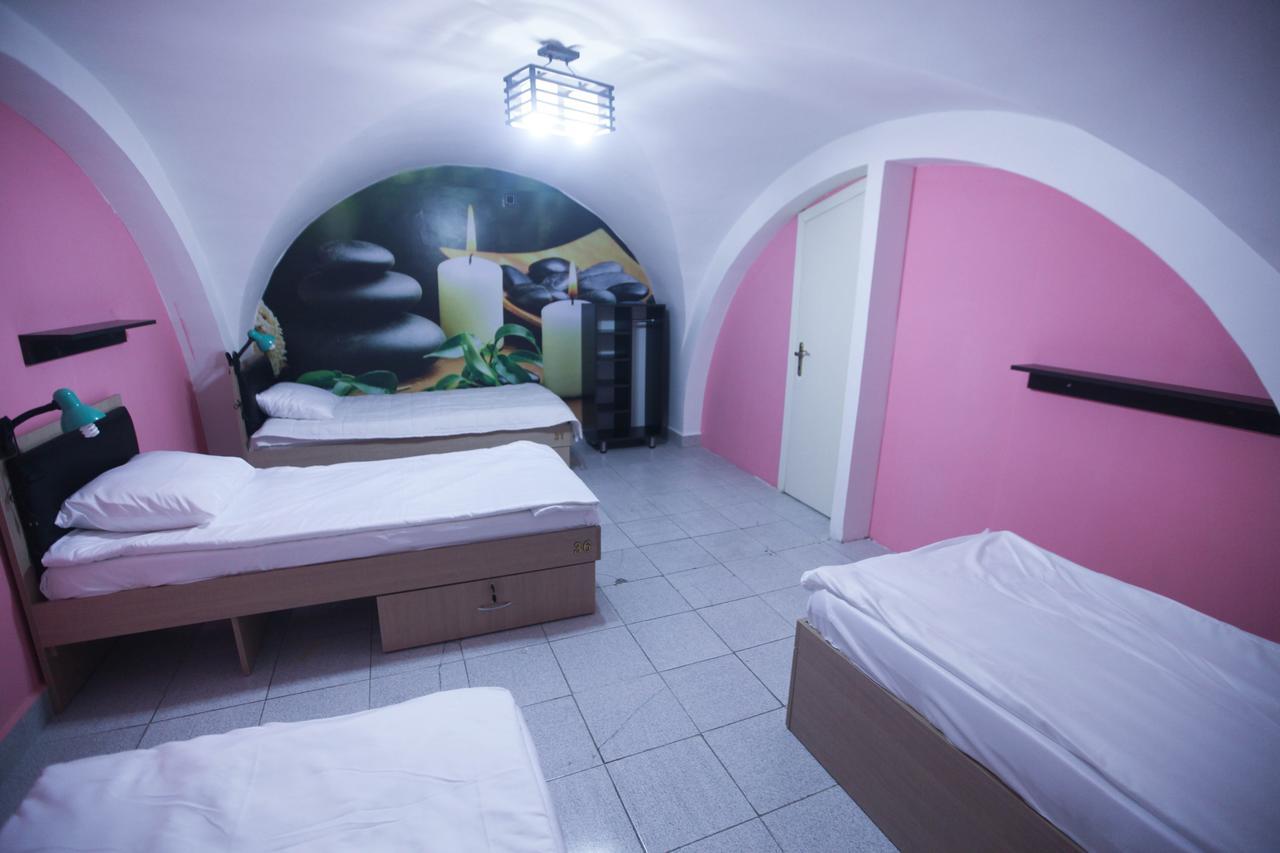Myhostel Bakoe Buitenkant foto